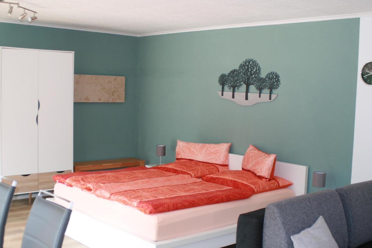 Ferienwohnung Jatta Sankt Aldegund Bagian luar foto